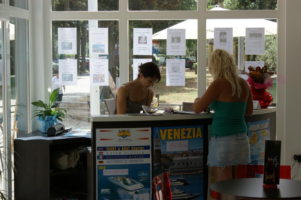 Apartments Punta By Sea Umag Eksteriør bilde